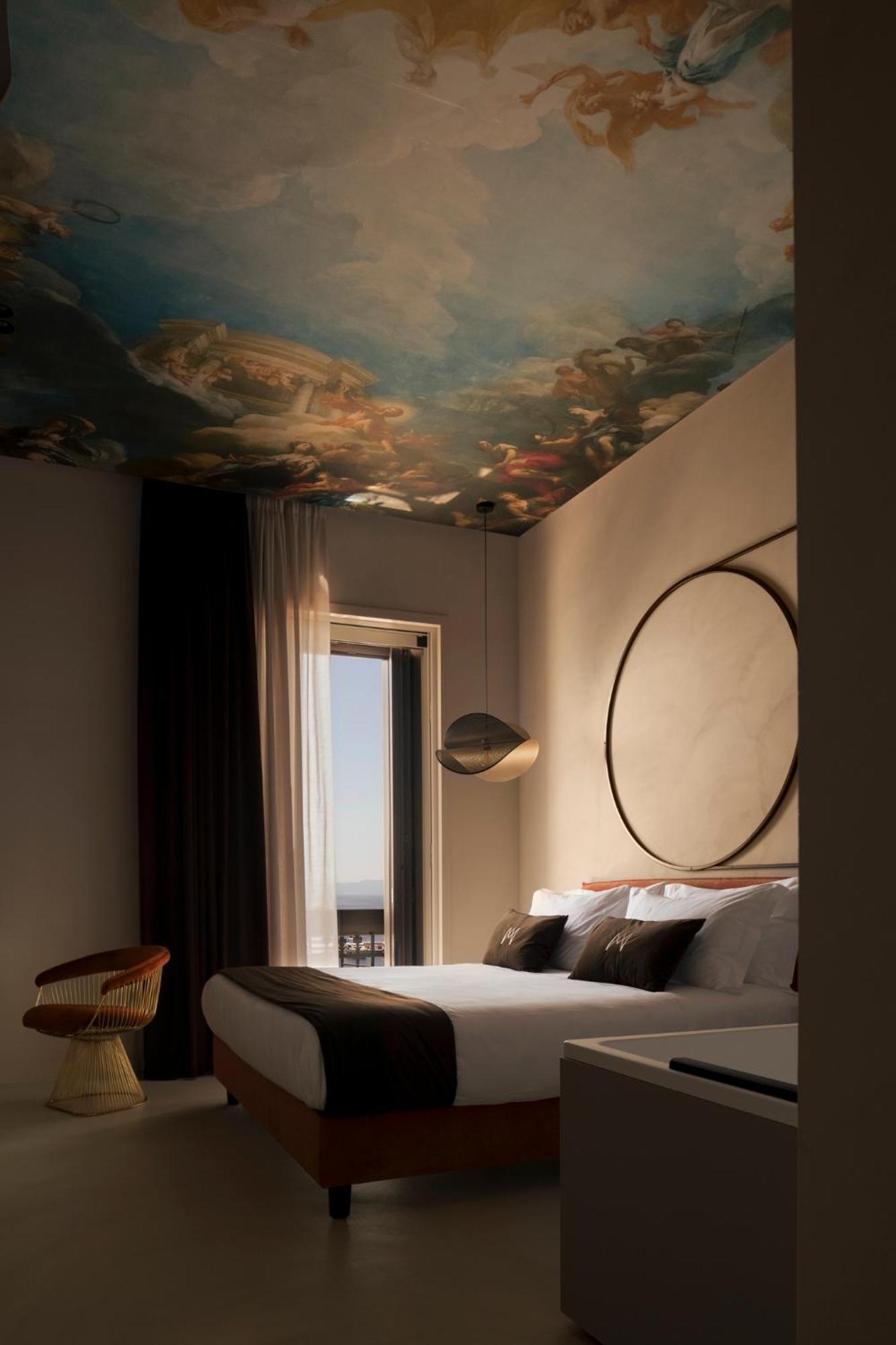 Demetra Luxury Suites Неаполь Экстерьер фото