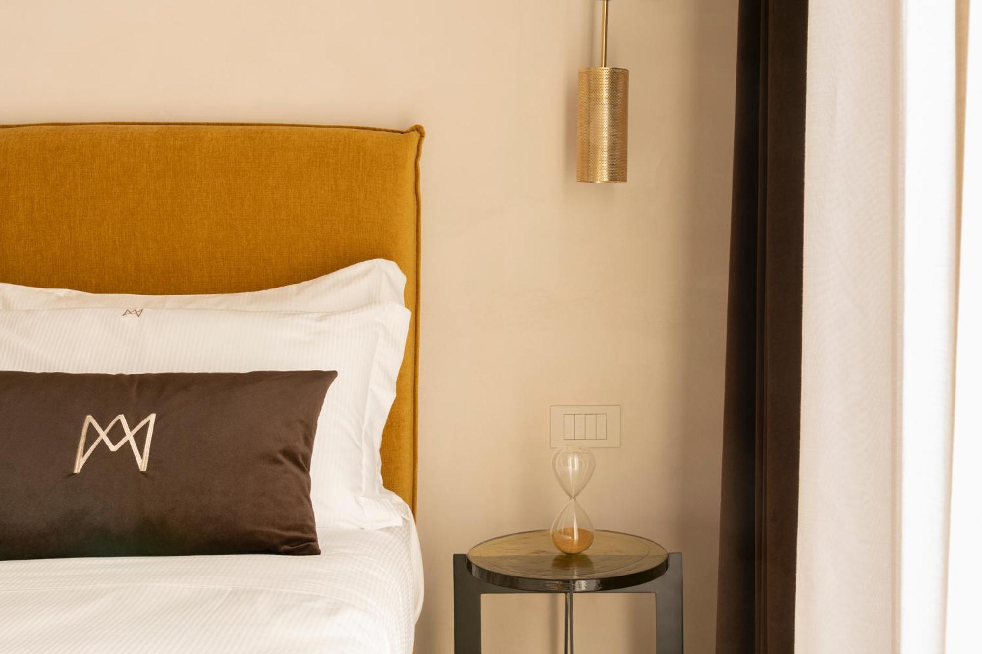 Demetra Luxury Suites Неаполь Экстерьер фото