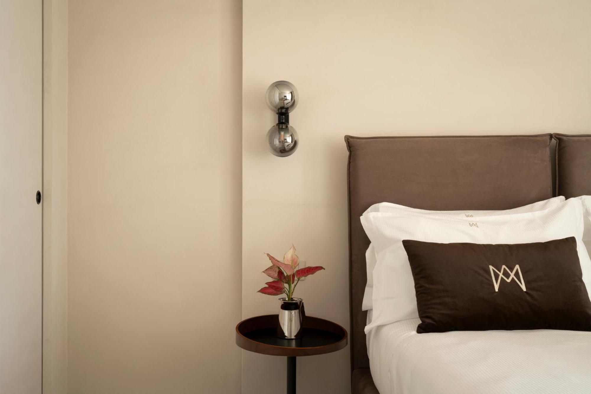 Demetra Luxury Suites Неаполь Экстерьер фото